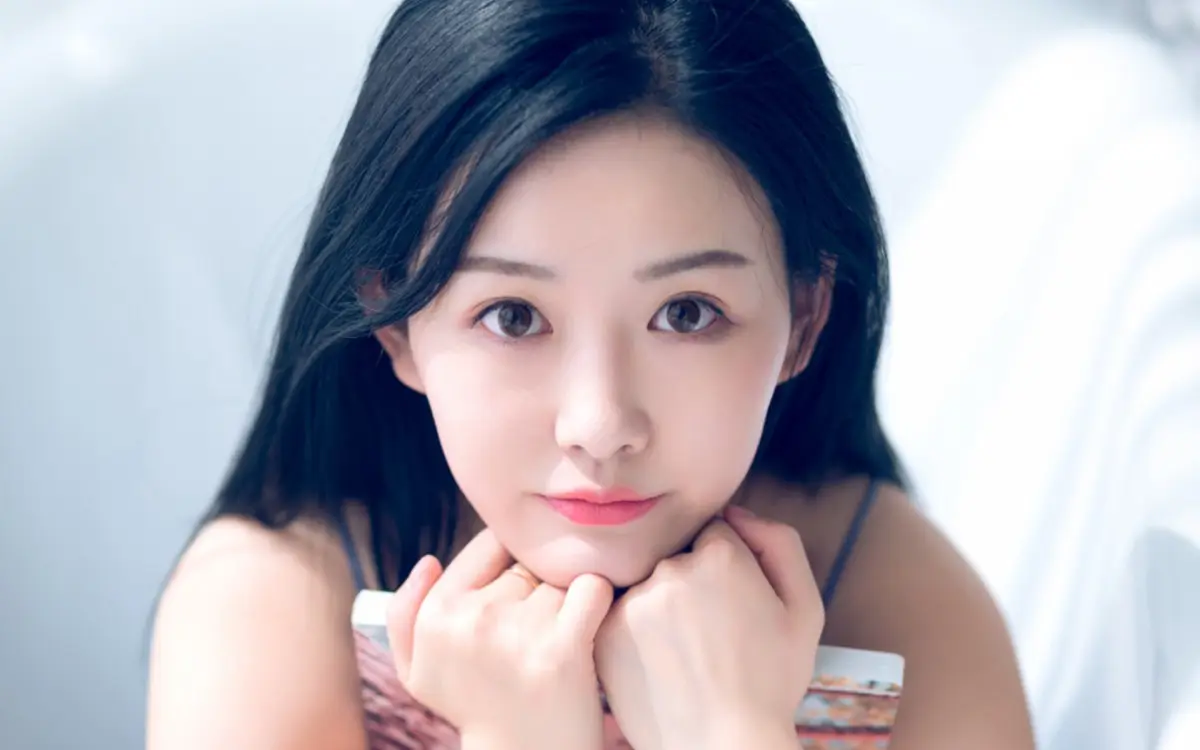 长兴哈尔滨私人伴游燕子